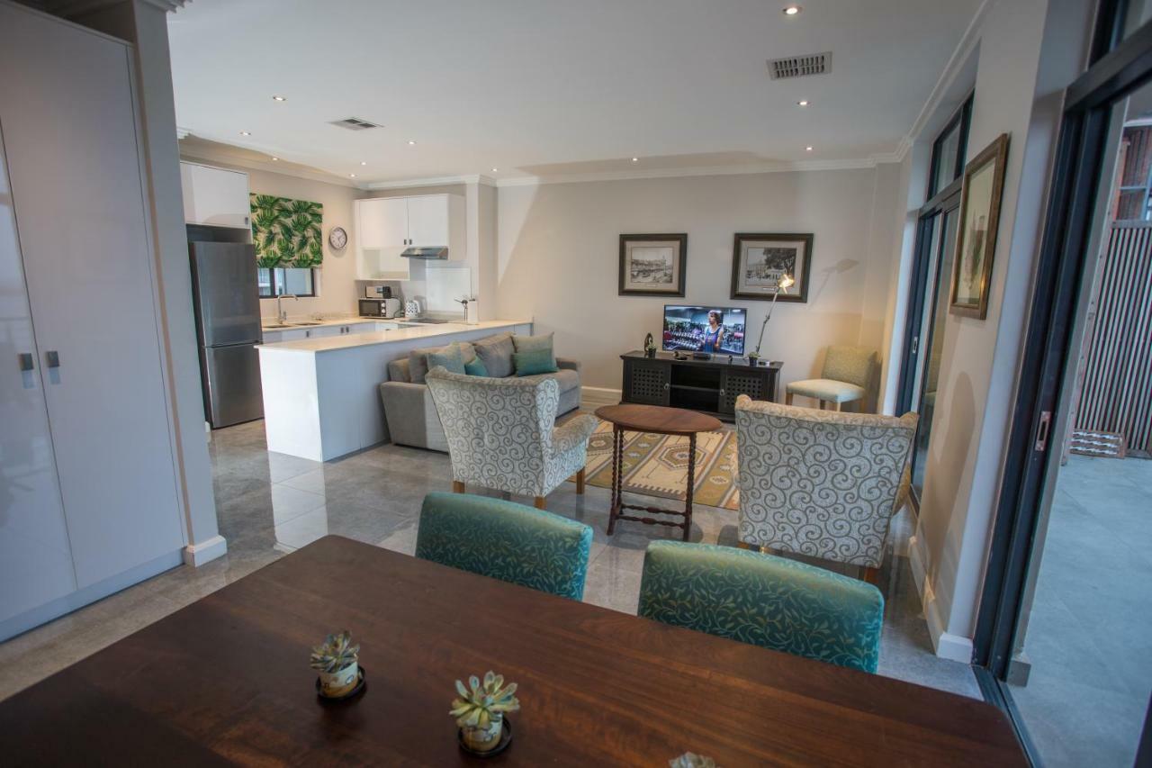 Apartment At The Point - Penthouse Plush Perfection Durban